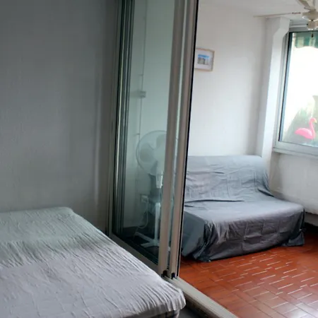 54233, Port Camargue, Piscine, Wifi, Parking, 2 Personnes * 르그로뒤후아