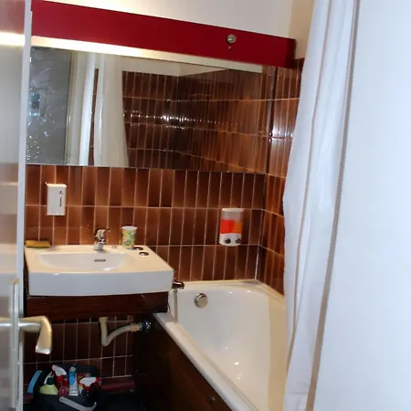 Апартаменты 54233, Port Camargue, Piscine, Wifi, Parking, 2 Personnes Ле-Гро-дю-Руа